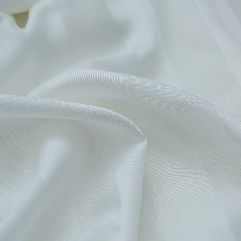 Low moq gloss cool feeling solid color 100% bamboo fibre muslin fabric for home textile bedding