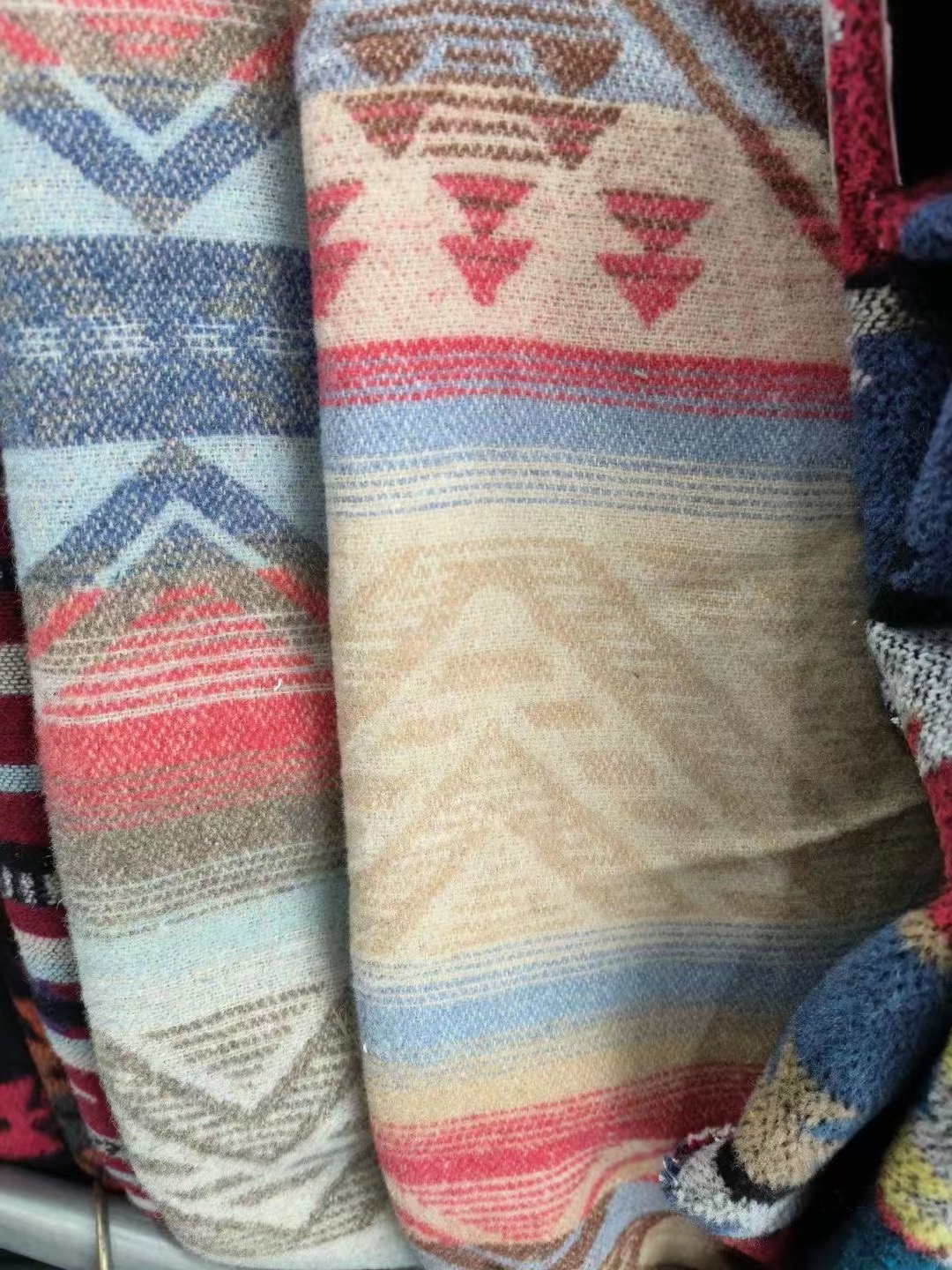 Manufacturer supply ready stock aztec pattern soft woolen woven fabric