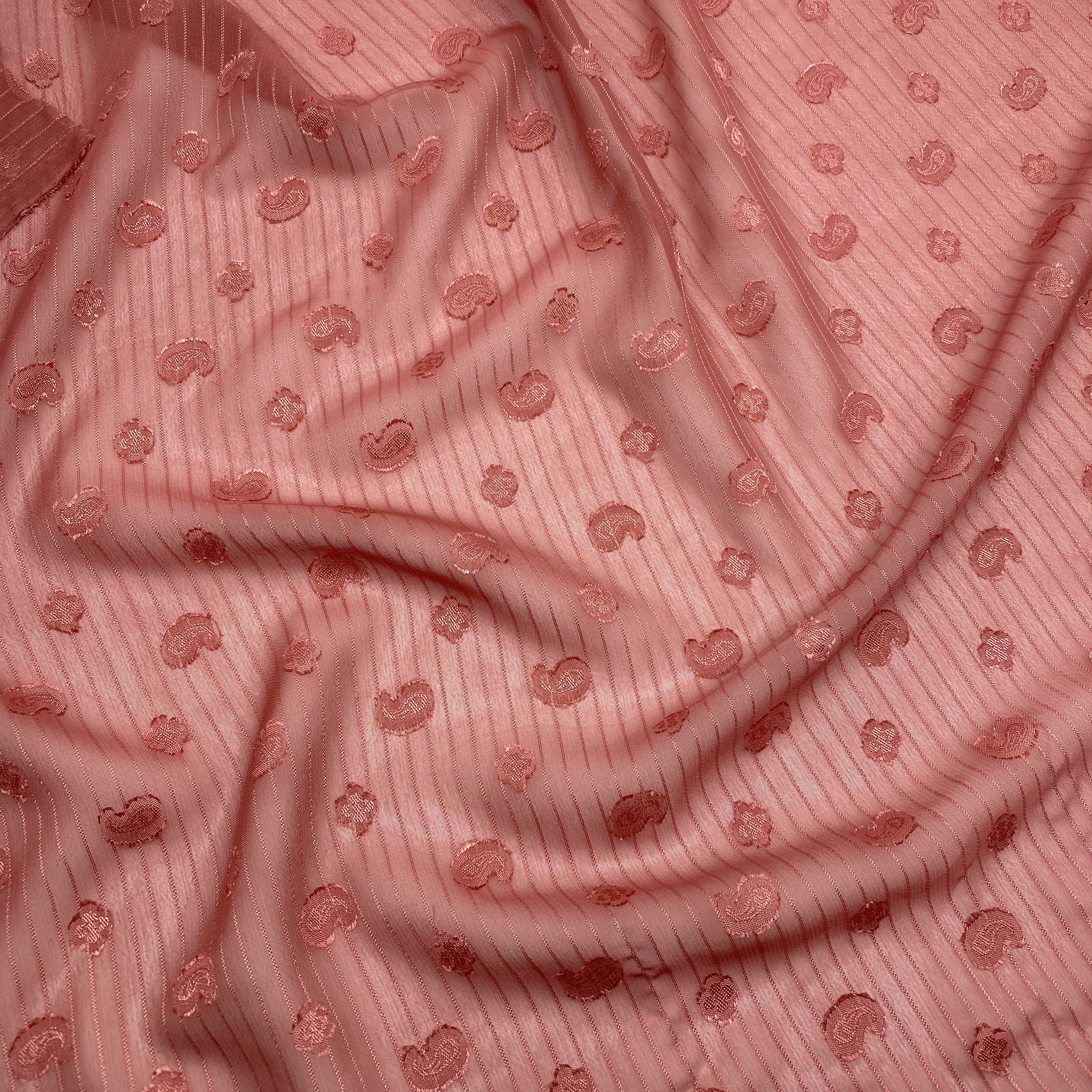 2024 new design chiffon jacquard fabric wholesale 100% Polyester polka dot jacquard fabric for clothing dress