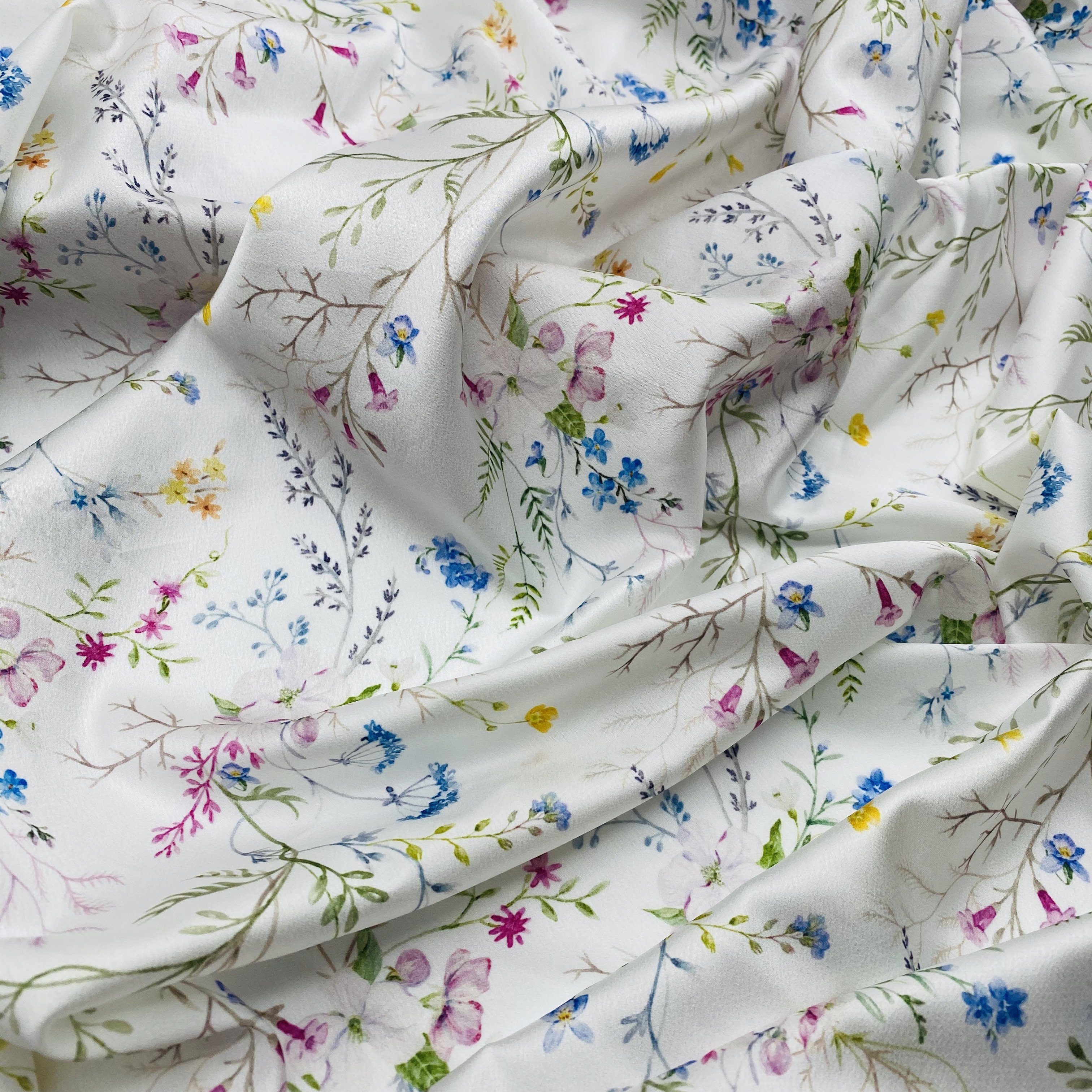 woven textile 100% polyester fabric wholesale super soft new design large flower digital printing crepe satin fabric