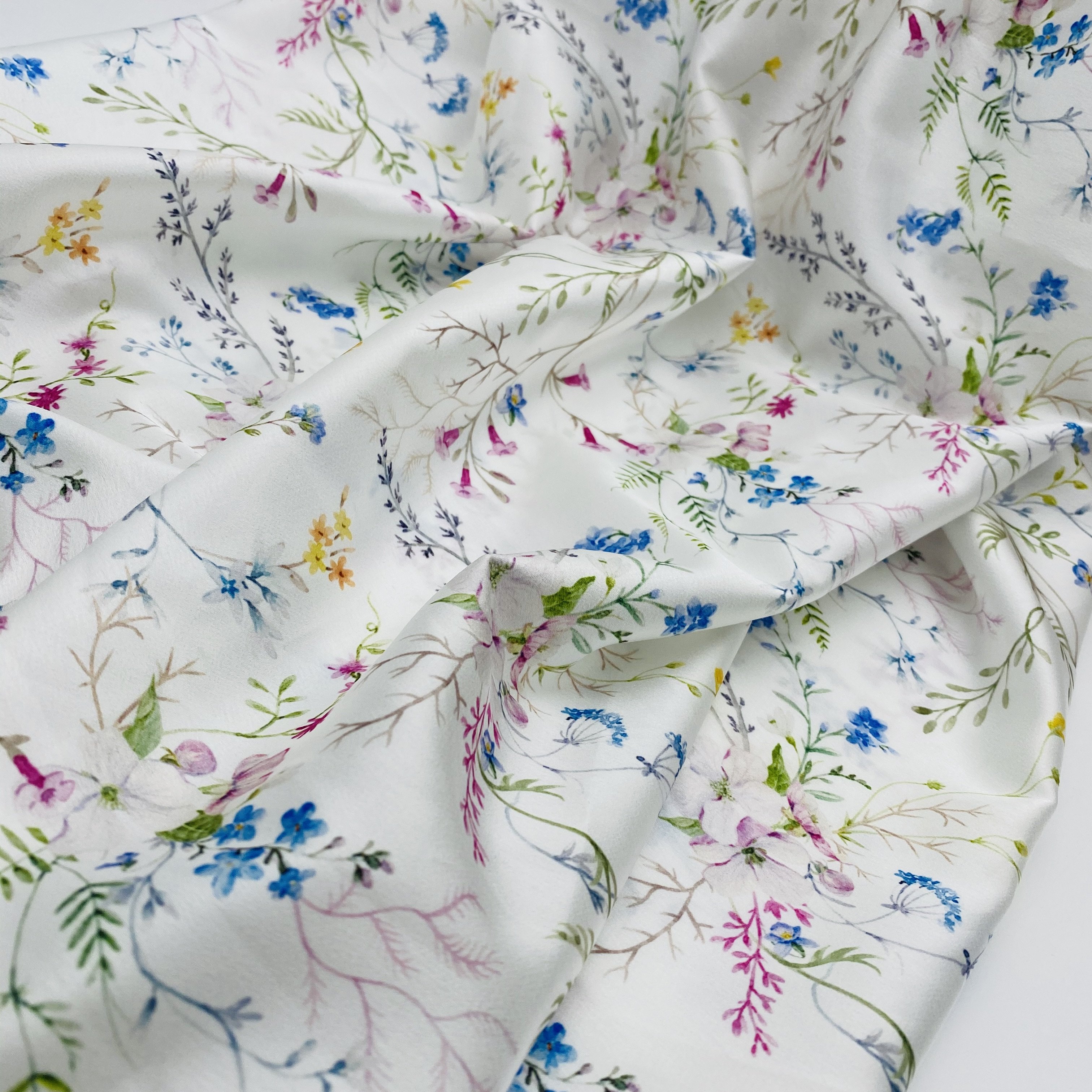 woven textile 100% polyester fabric wholesale super soft new design large flower digital printing crepe satin fabric