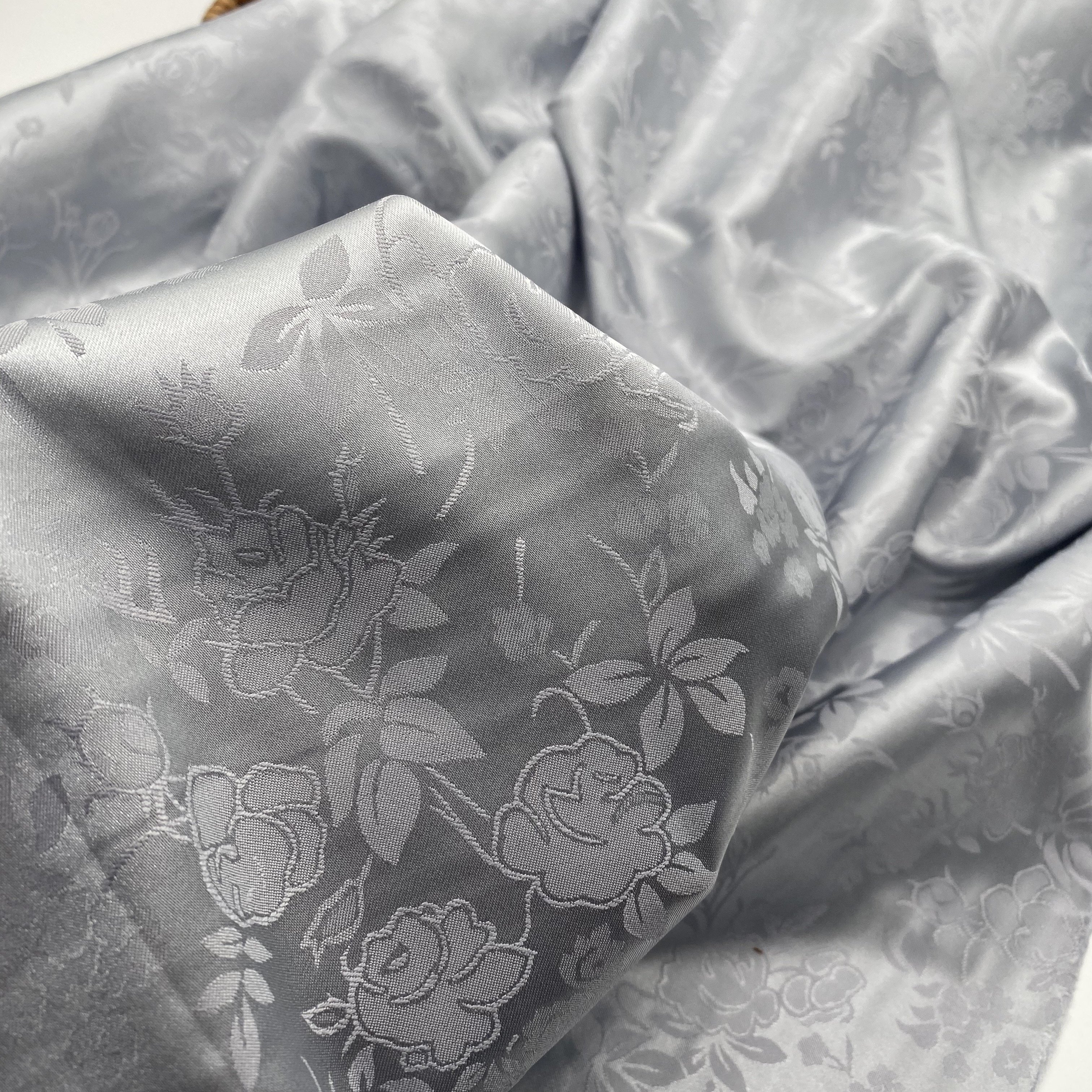 china fabric textile suppliers designer fabric POLYESTER SPANDEX flower jacquard satin fabric for leisure wear cloth