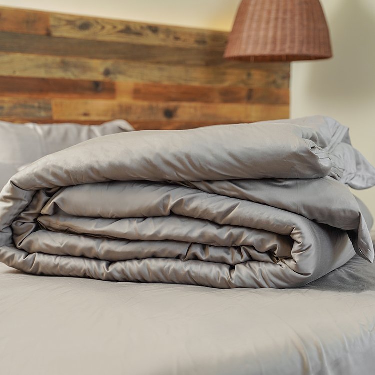 Ultra-smooth bamboo viscose bedsheets 300TC durable cooling duvet cover set