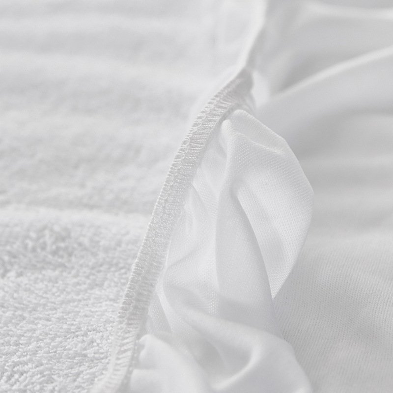 100% cotton 233T plain weave downproof fabric for hotel bedding linen