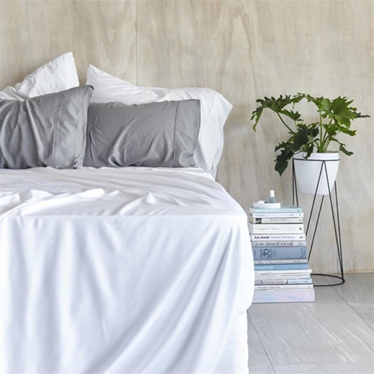Luxurious 60s solid color 100% Lyocell Bamboo fiber flat Bed Sheets, Cool and silky Bamboo Microfiber Bedding set