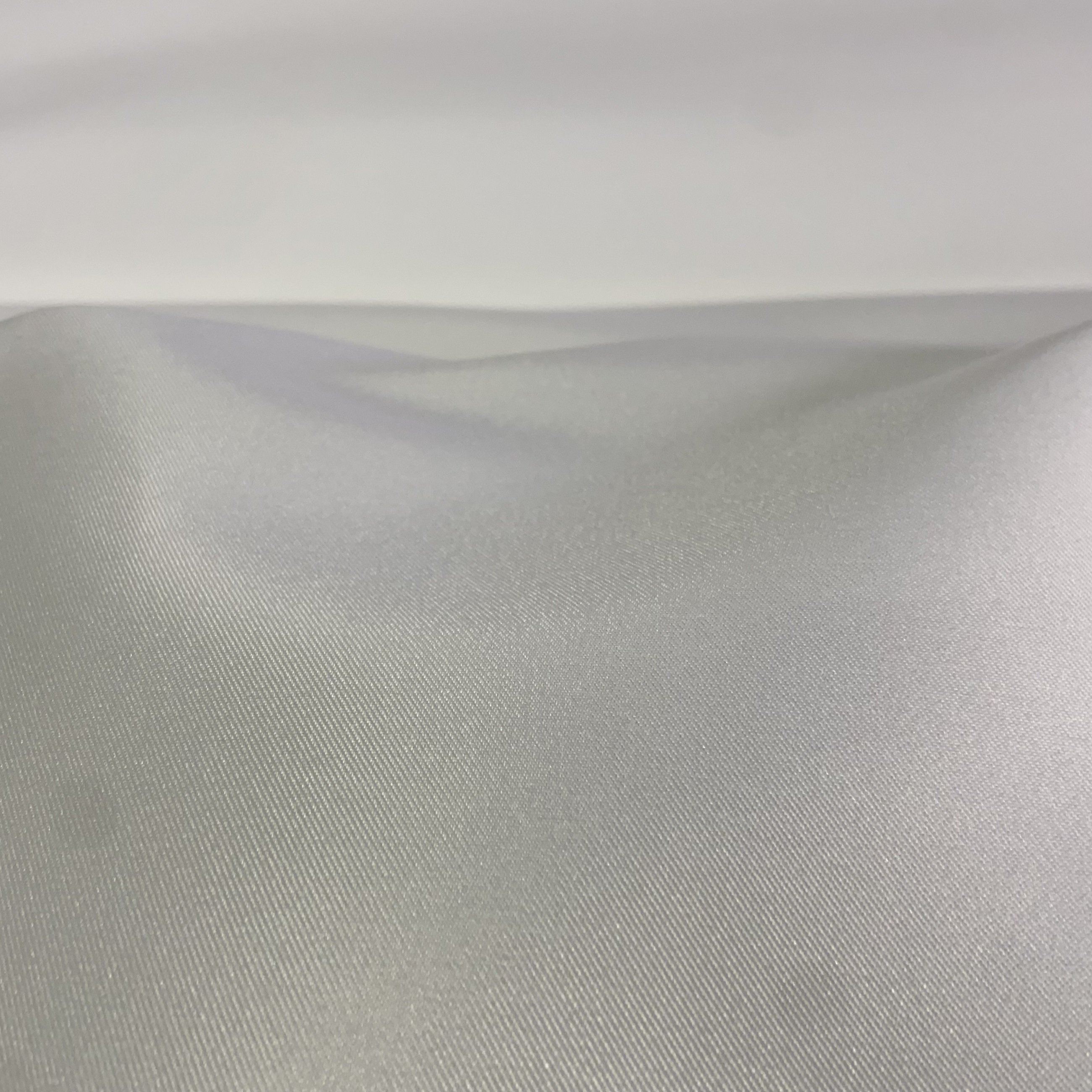Cheaper white bedsheet fabric soft popular bedding and bed sheet material 100% polyester microfiber brushed fabric