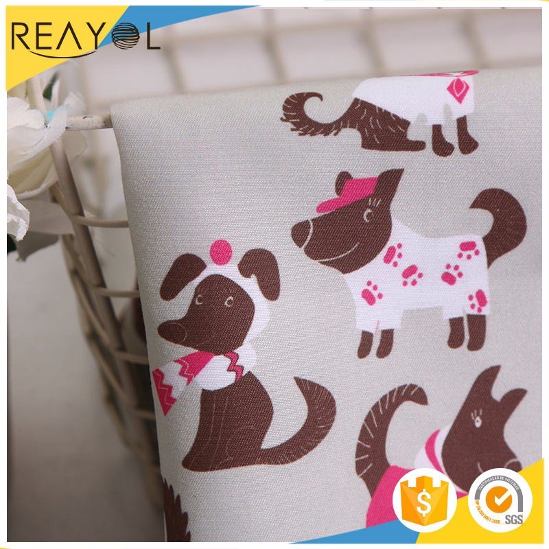 Selling new arrivals digital printing soft 100 polyester peach skin fabric for garment