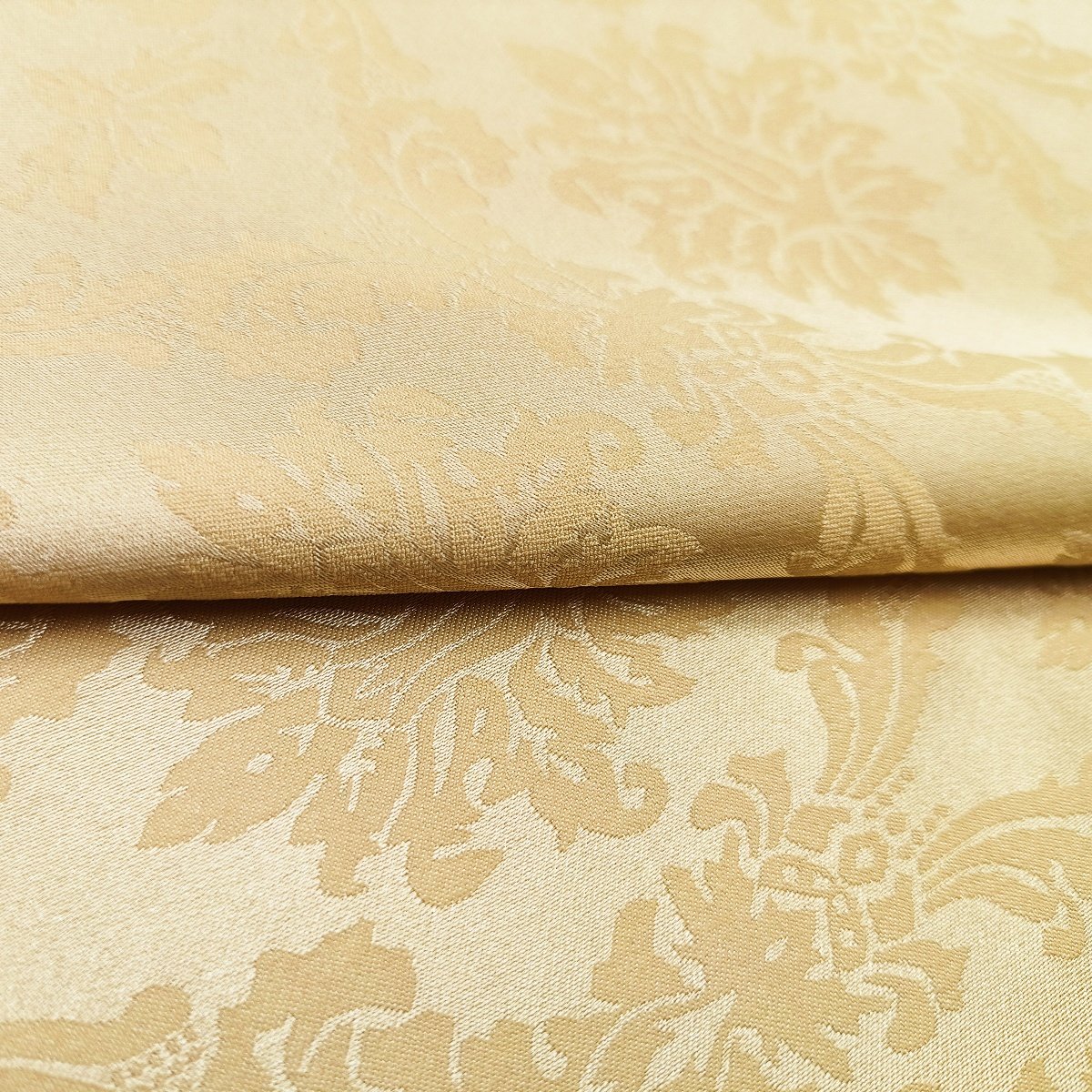 High Grade Breathable Wrinkle Resistant Super Soft Jacquard Stretch Satin Fabric For Sleepwear