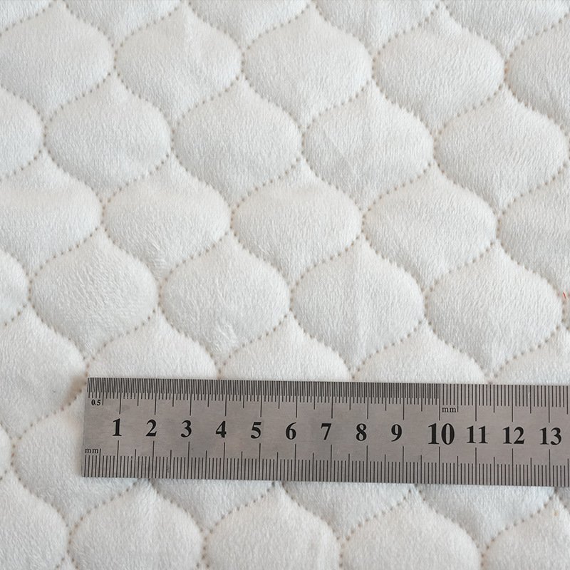 100% polyester fabric Breathable Ultrasonic Quilted microfiber pongee mattress Jackets and Garments fabric