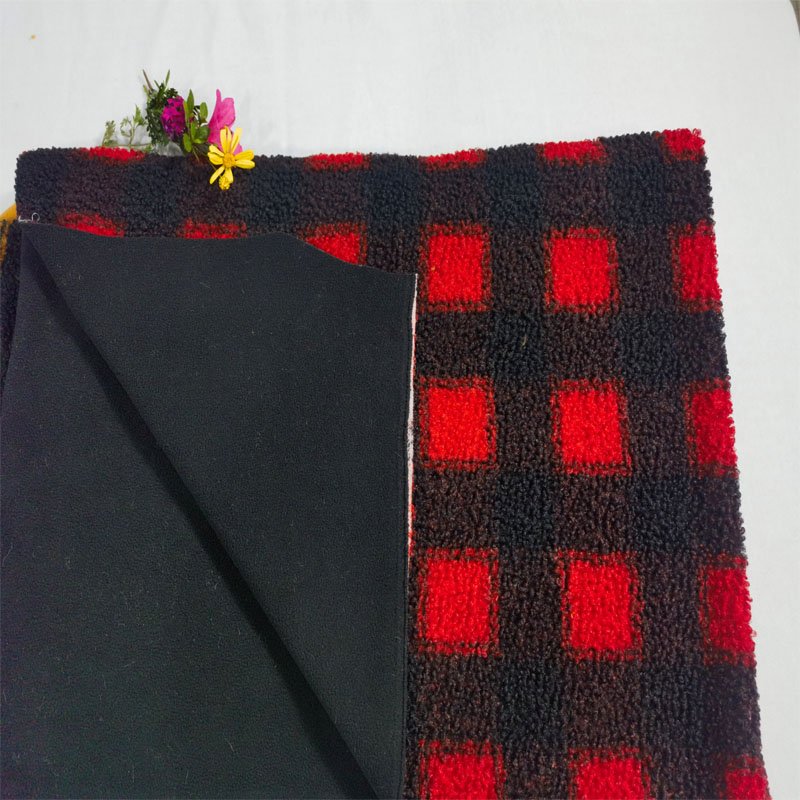 Custom China Factory Soft 100% Polyester Plain Polar Fleece Fabric for Baby Blanket Pet and Toys