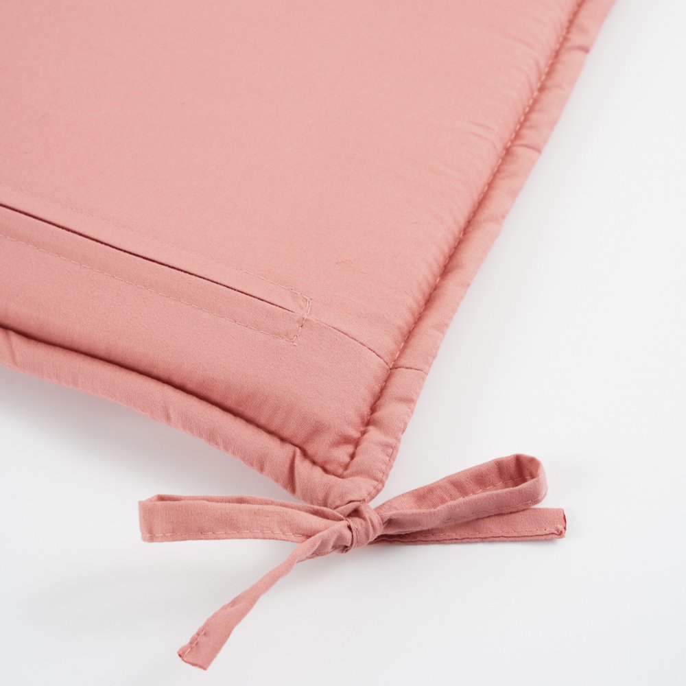 2024 Red Color Microfiber Fabric Waterproof Pillow Seat Pad Cover Pillow Case for Indoor Outdoor Using with Poly batting Filling