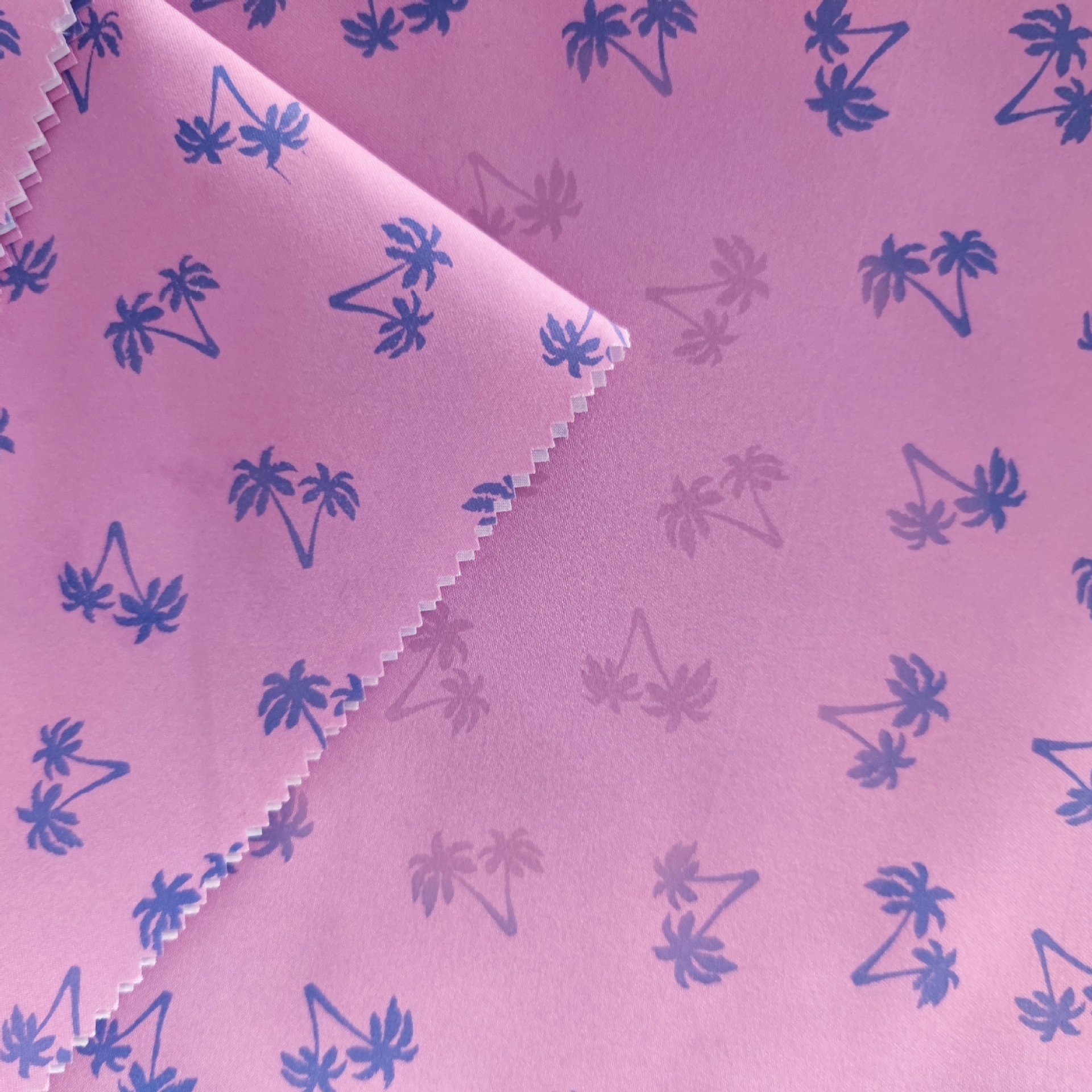 100% Polyester Water Color Changing Beach Pants And Swimming Trunks Warm Color Changing Fabric