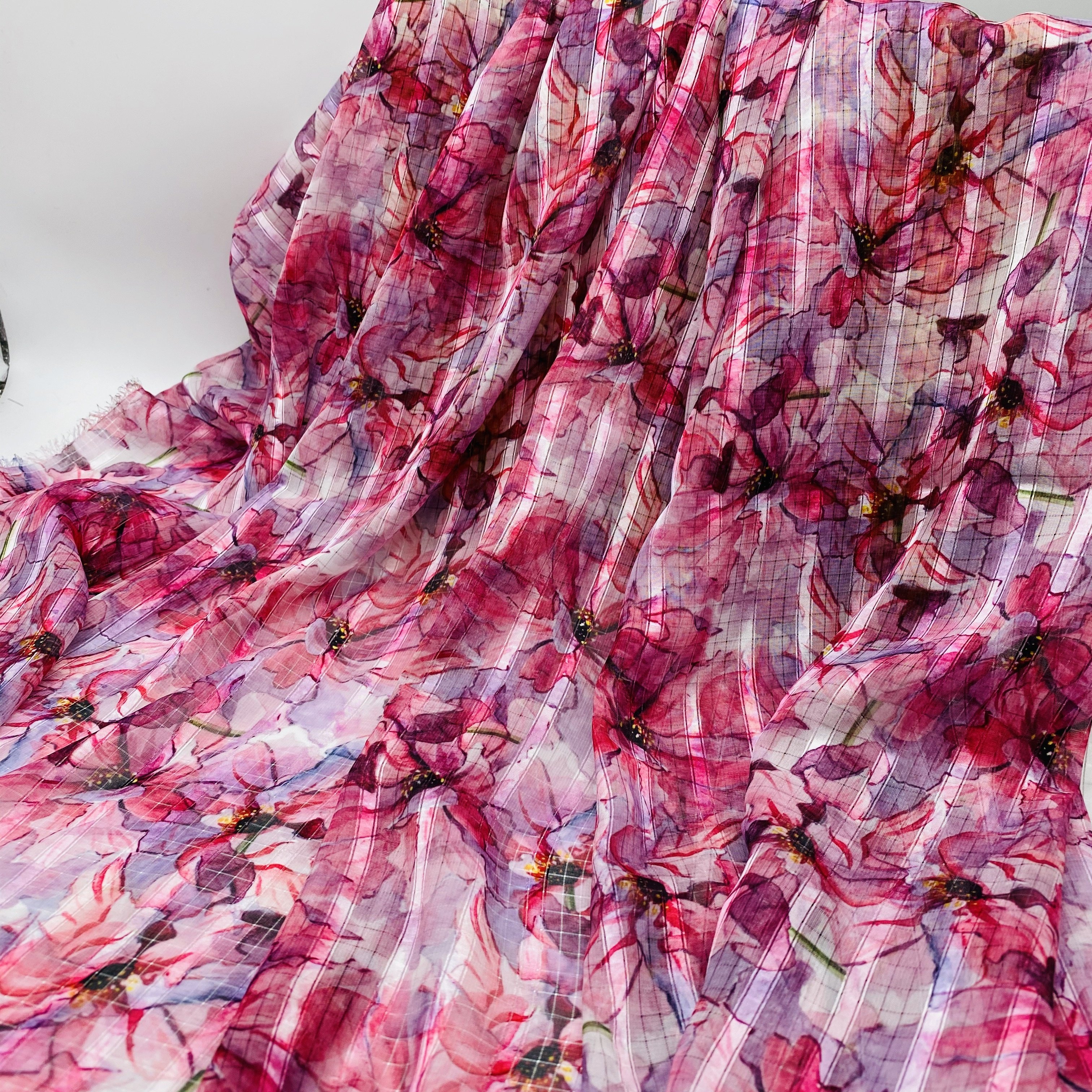 xitong textile 100% polyester fabric suppliers floral print fabric Hollow chiffon stripe printed fabric for clothing