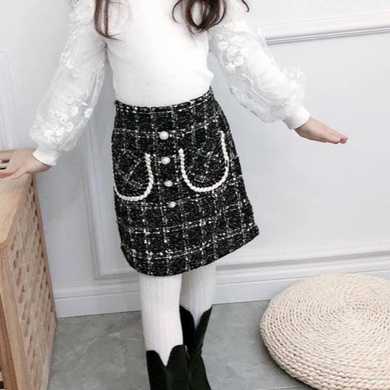High Quality Chinese Factory 350gsm Red Wool Polyamide Tweed Fabric Polyester Tweed Woolen Fabric for Women's Shirt