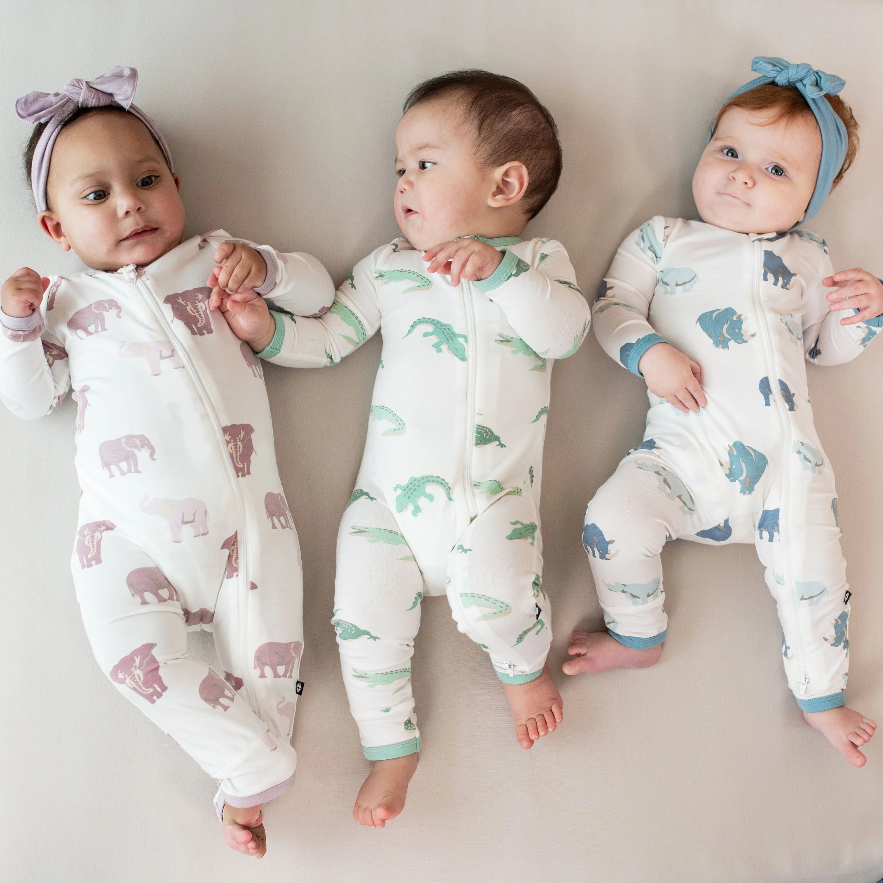 wholesale factory custom organic cotton baby clothes two way zipper soft long sleeves new born baby romper