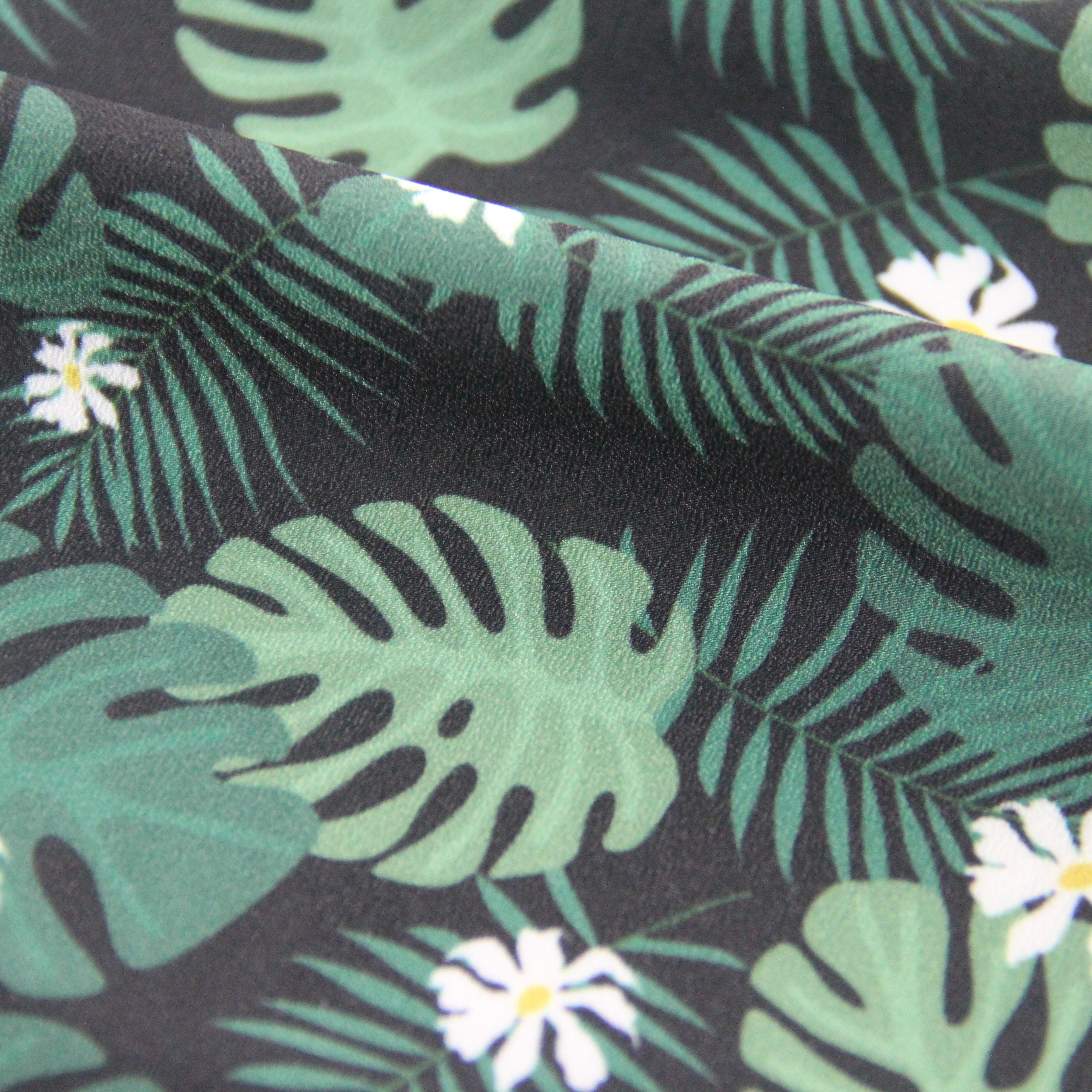 Custom fabric printing 100% polyester 130gsm soft faille crepe fabric polynesian tribal printed fabrics for dress