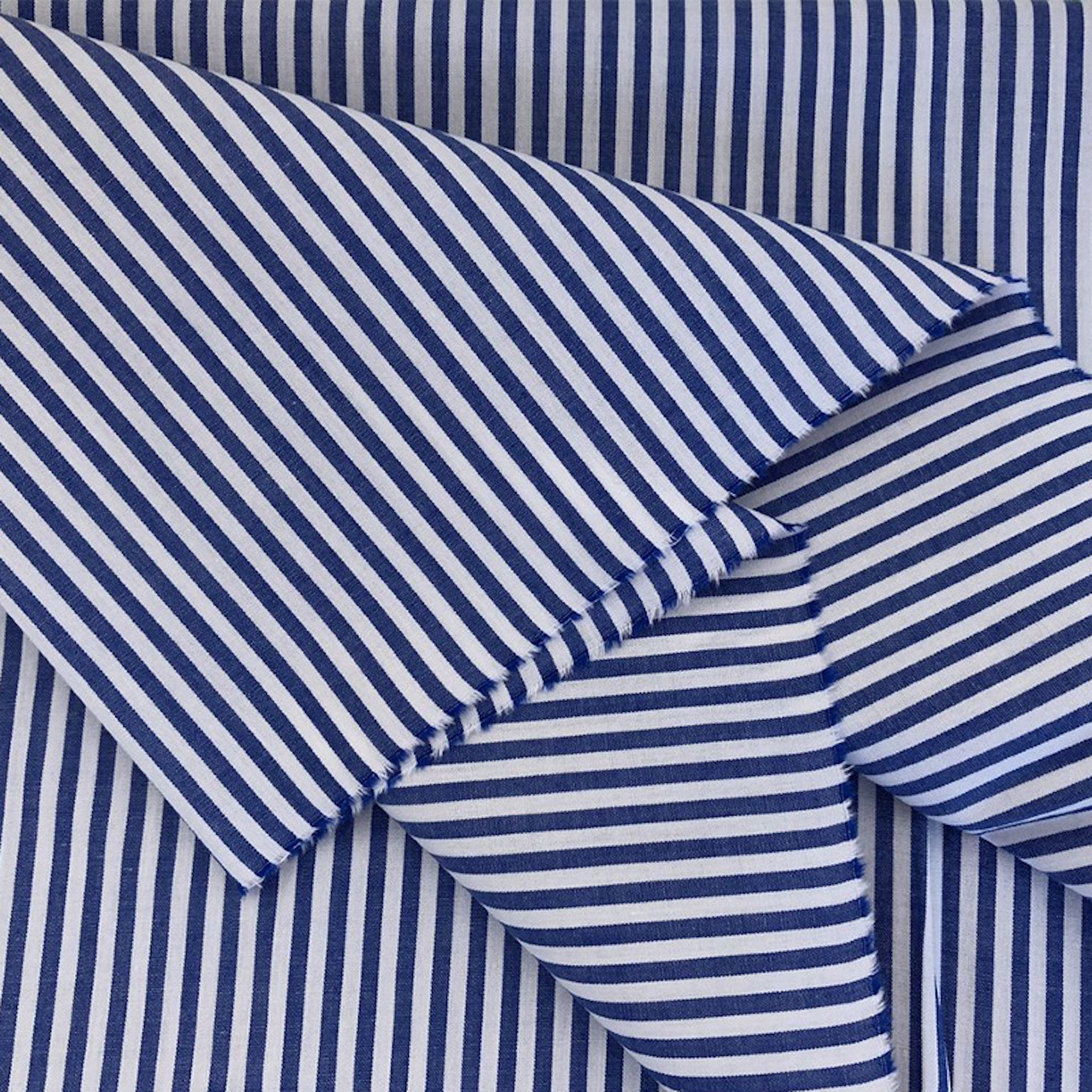Dye Woven 50S Shirting Fabric Low Moq Fast Delivery Custom Yarn Striped Cheap 100% Cotton Free Customized Uniform Fabric Soft **