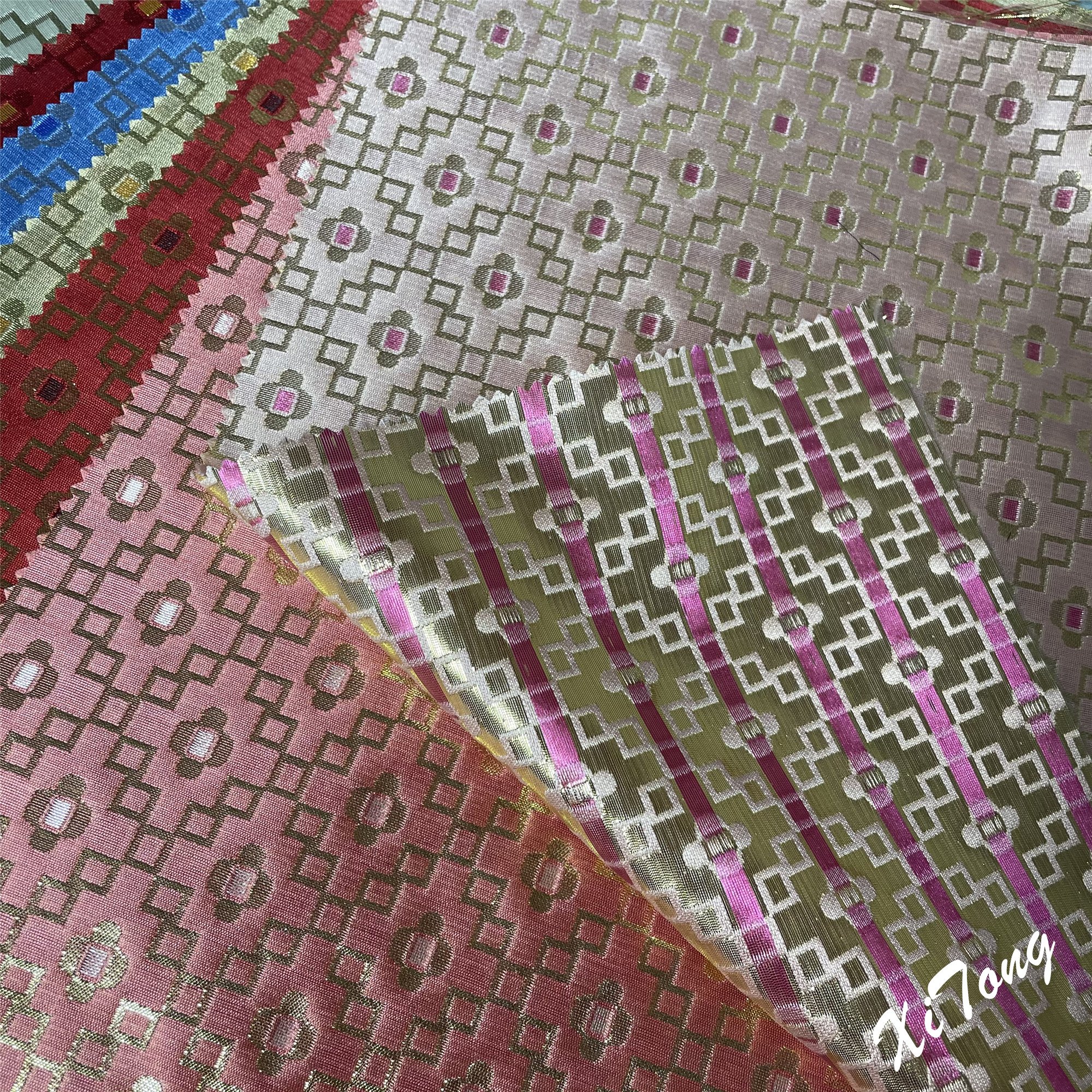 New Design China TEXTILES SUPPLIER 100%POLYESTER FABRIC Woven Jacquard brocade fabric for dress garment 3D pattern jacquard