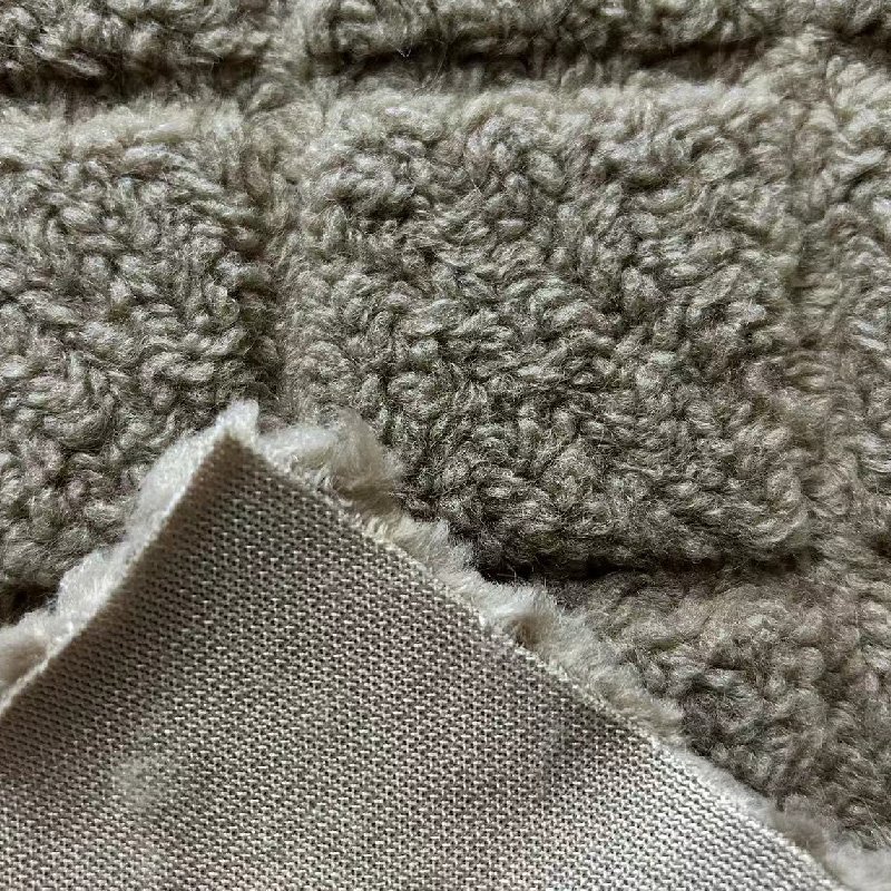 High Quality 100% Polyester Fabric Cell Teddy Bear Fur Fabric Sherpa Fleece Home Textile Fabric