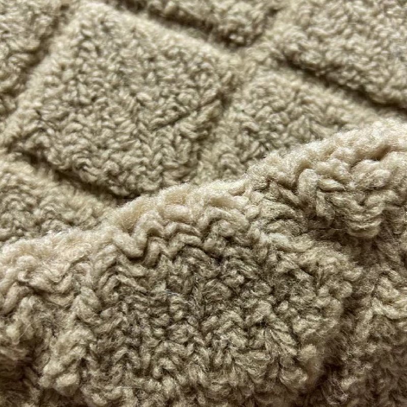 High Quality 100% Polyester Fabric Cell Teddy Bear Fur Fabric Sherpa Fleece Home Textile Fabric