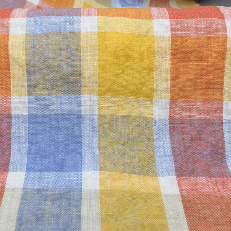 2024 New Custom Yarn Dyed 100% Pure French Linen Garment Fabric 100% Linen Fabric Clothing