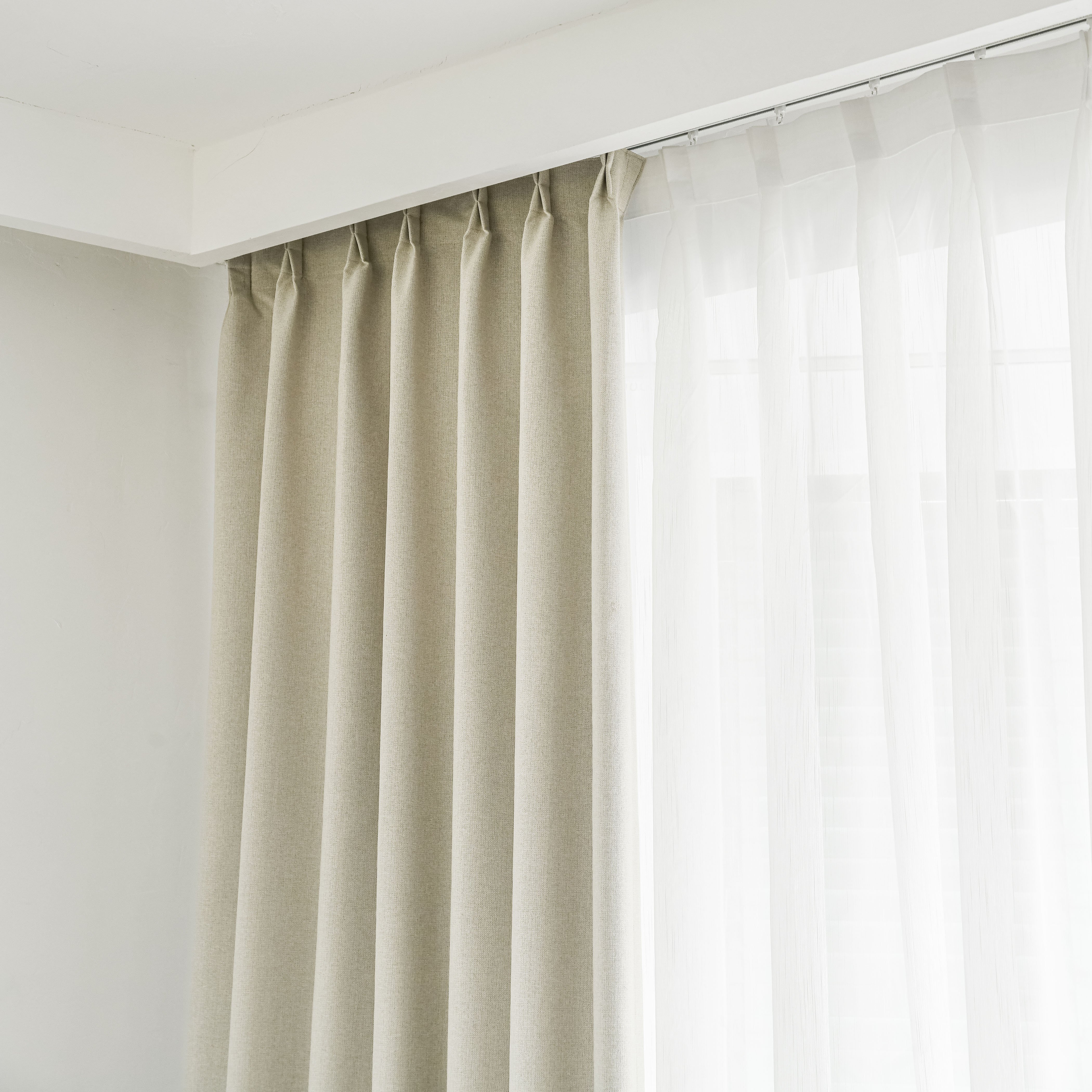 The new fall collection debuts 100% blackout curtains in the living room with cotton linen fabric curtains