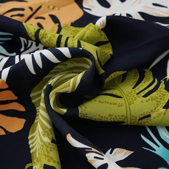2020 NO MOQ new leaf printed 100% polyester woven fabric for dress