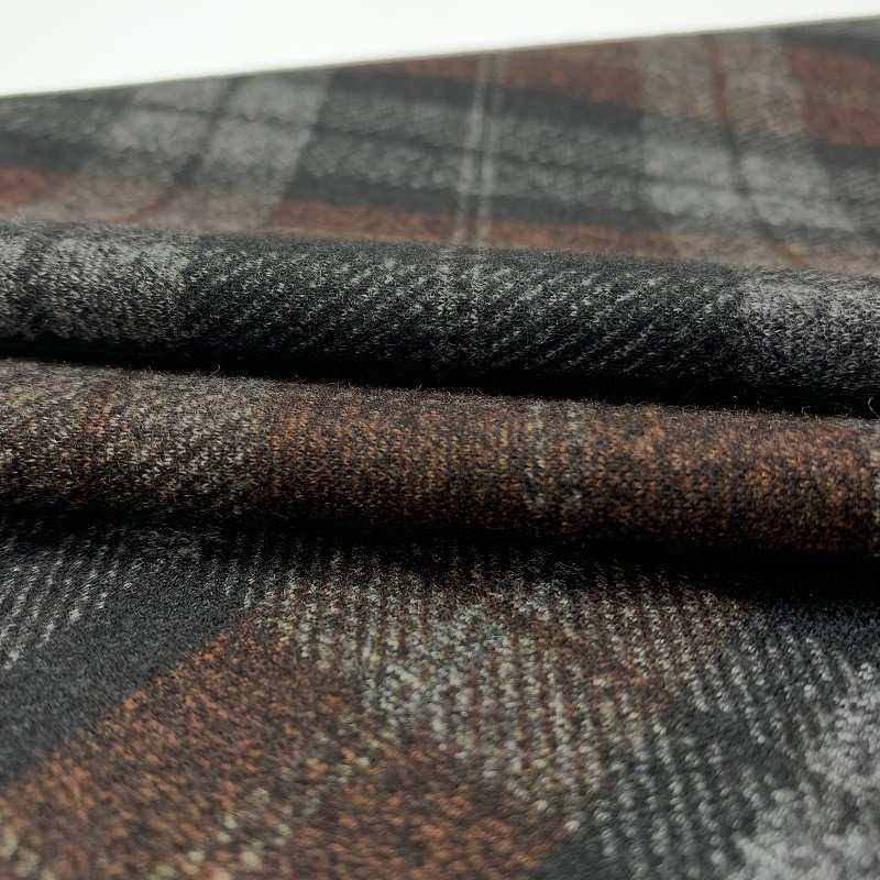 Good Quality 300gsm Classic Knitted Plaid Wholesale Custom 65/35/5 RT Roma Fa Printed Ponti Di TR King Roma Suit Fabric