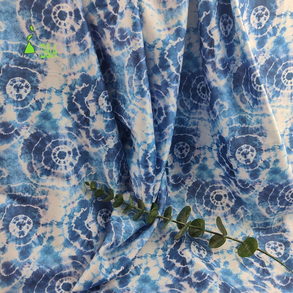New Designs Poly Silk Satin Fabric Printed Wrinkle Resistant Smooth 100% Polyester Fabric For Clothing