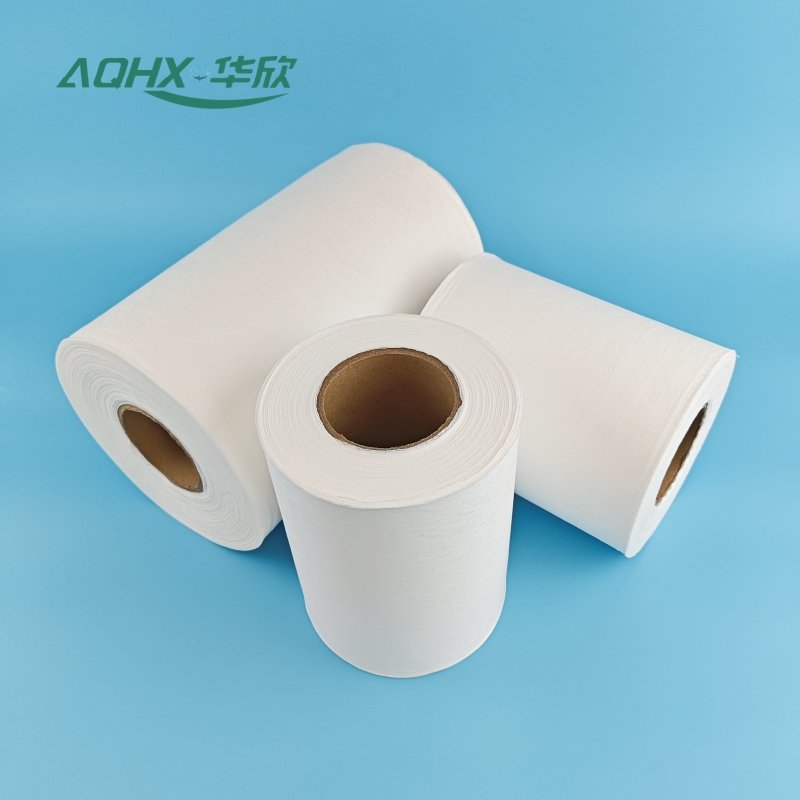 Bamboo fiber spunlace non-woven fabric with natural antibacterial effect, raw material for sanitary products
