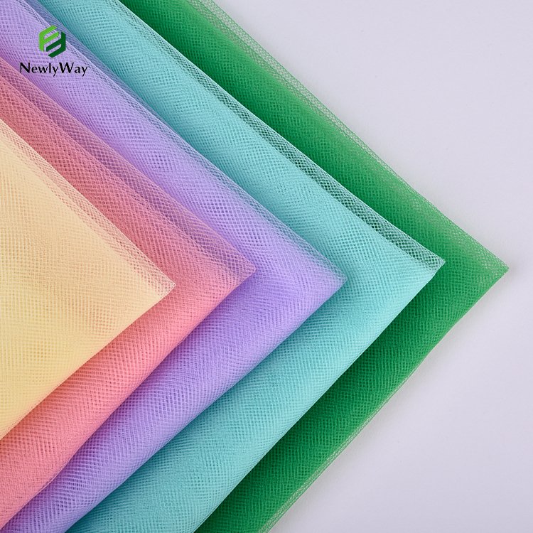 Shaoxing Supplier Large Holes Diamond Net Mesh American Tulle Fabric For Tutus Kids Dress Wedding Dress Gowns