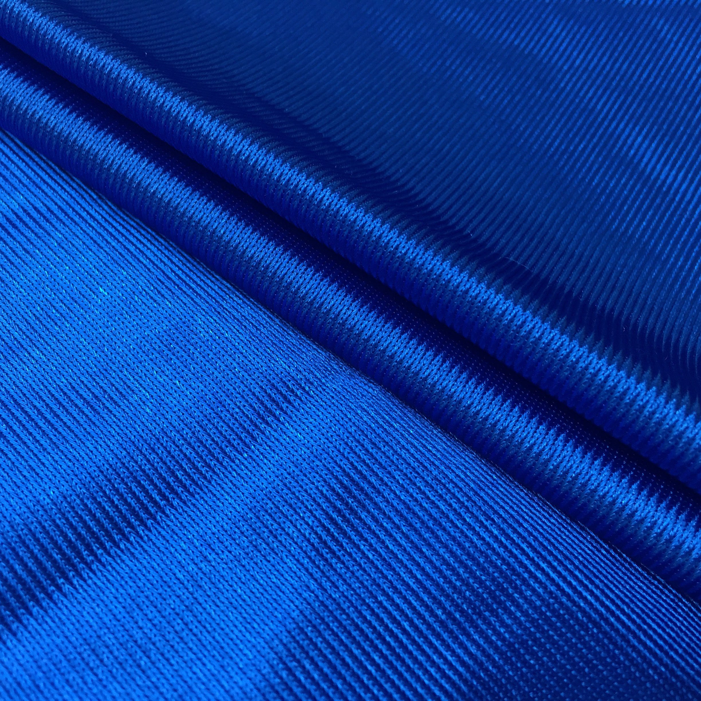 China Supplier 100% Polyester Stocklot Knitted Tricot Unbrushed Material Fabric
