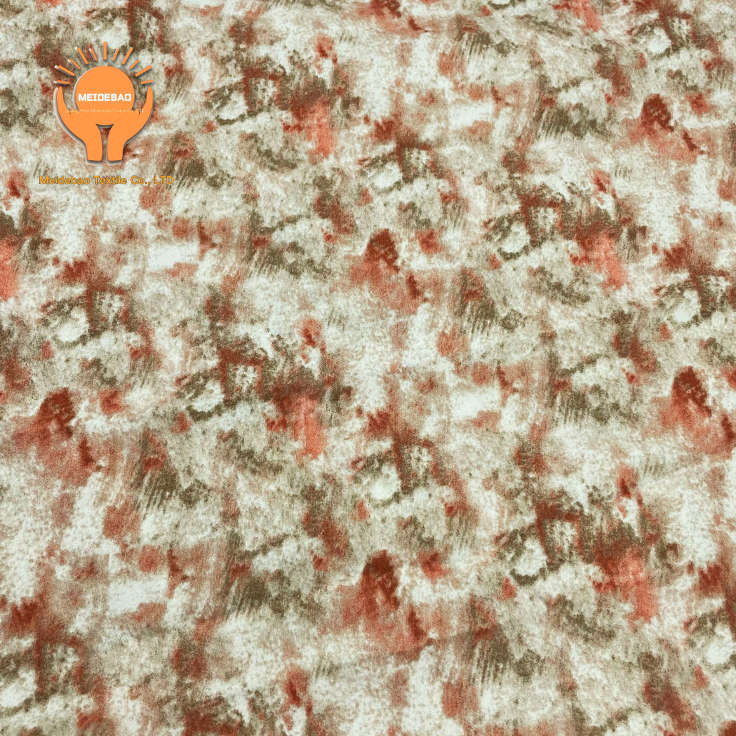 Wholesale 100% polyester fabric Lightweight and breathable Smooth hand feel women suit jacquard layer fabrics