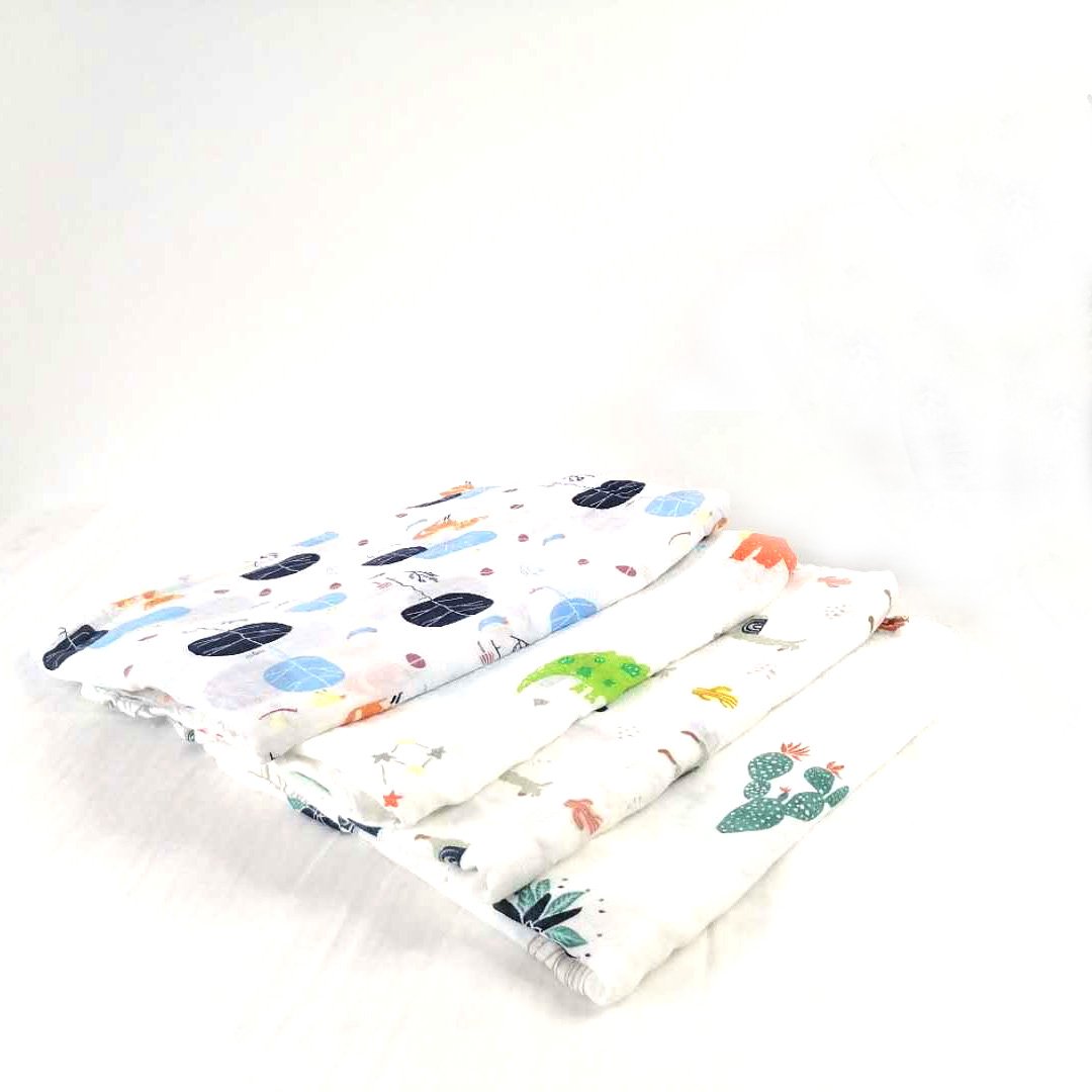 120cm Square Bamboo Cotton Custom Printed Muslin Swaddle In Cardboard Wrap Packaging