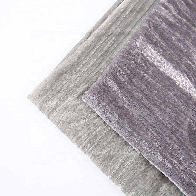 Wholesale fashion 100% polyester wrinkle 9000 dyed grey korean velvet fabric for women's clothing new version