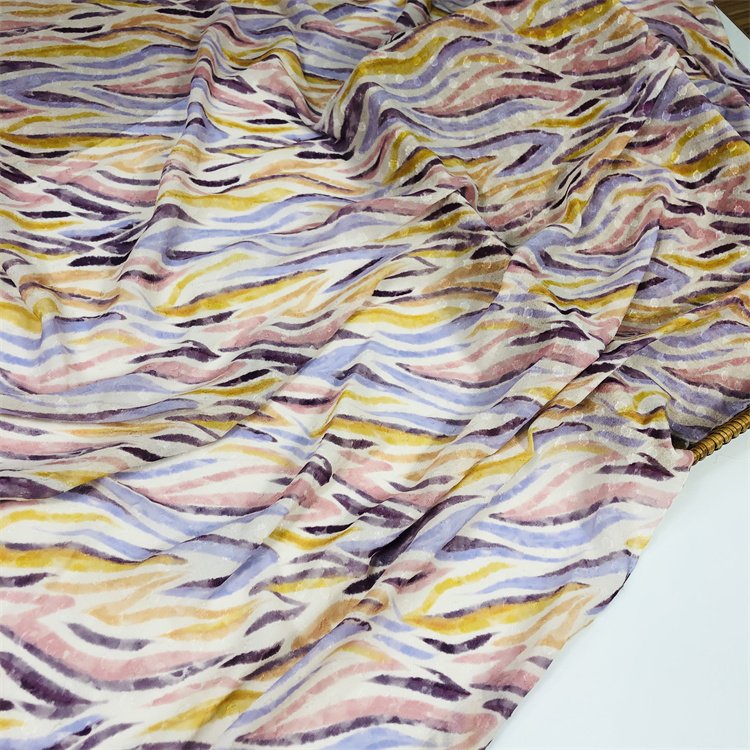 Polyester jacquard polka dot chiffon fabric/polyester burn out polka dot chiffon for fashion/polka dot design jacquard chiffon