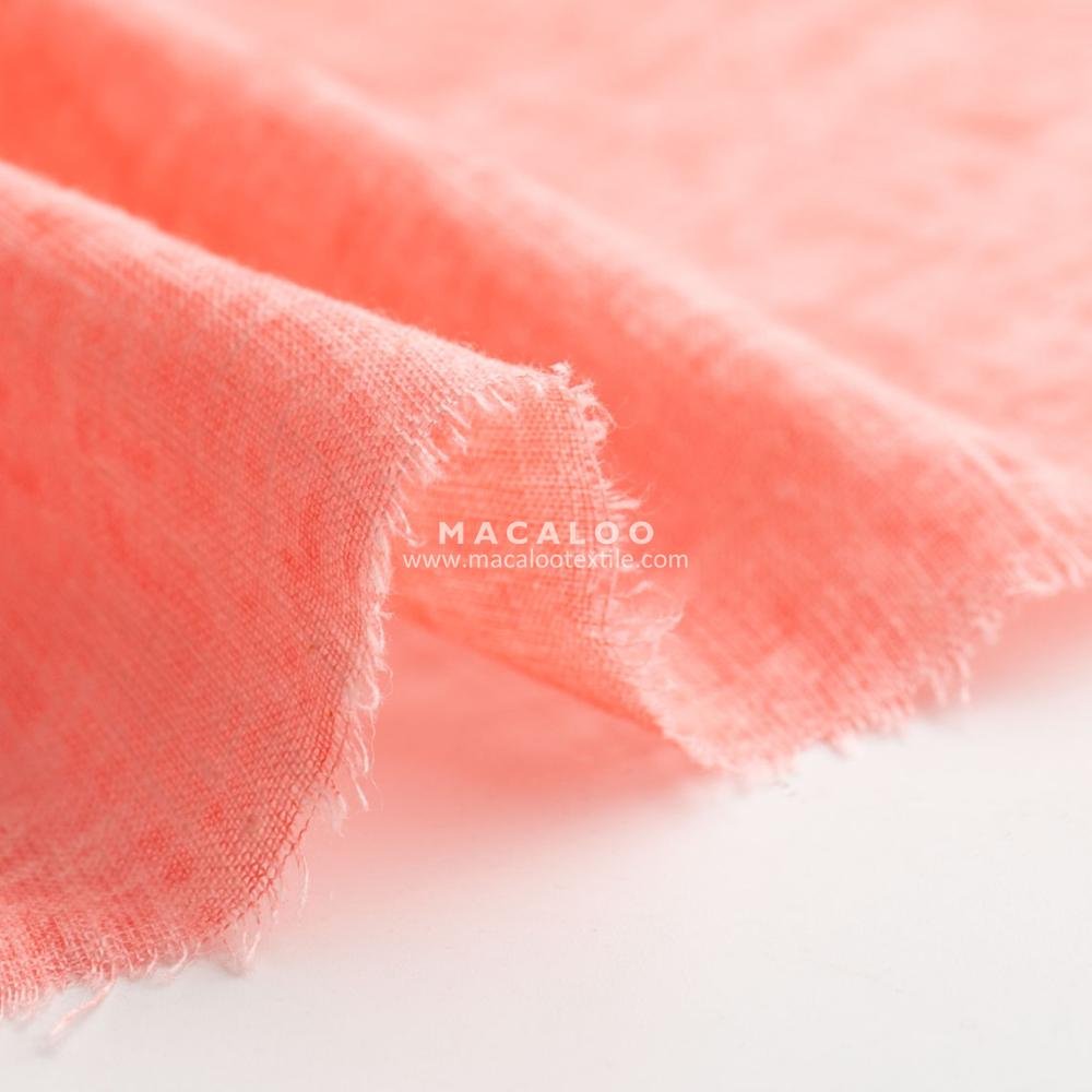 Wholesale two tone linen fabric for clothing