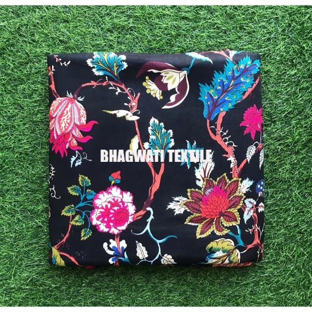 Traditional Handmade Indian Cotton Fabric 100% Cotton Running Loose Craft Sewing Fabric Natural Floral Printed Dressmaking