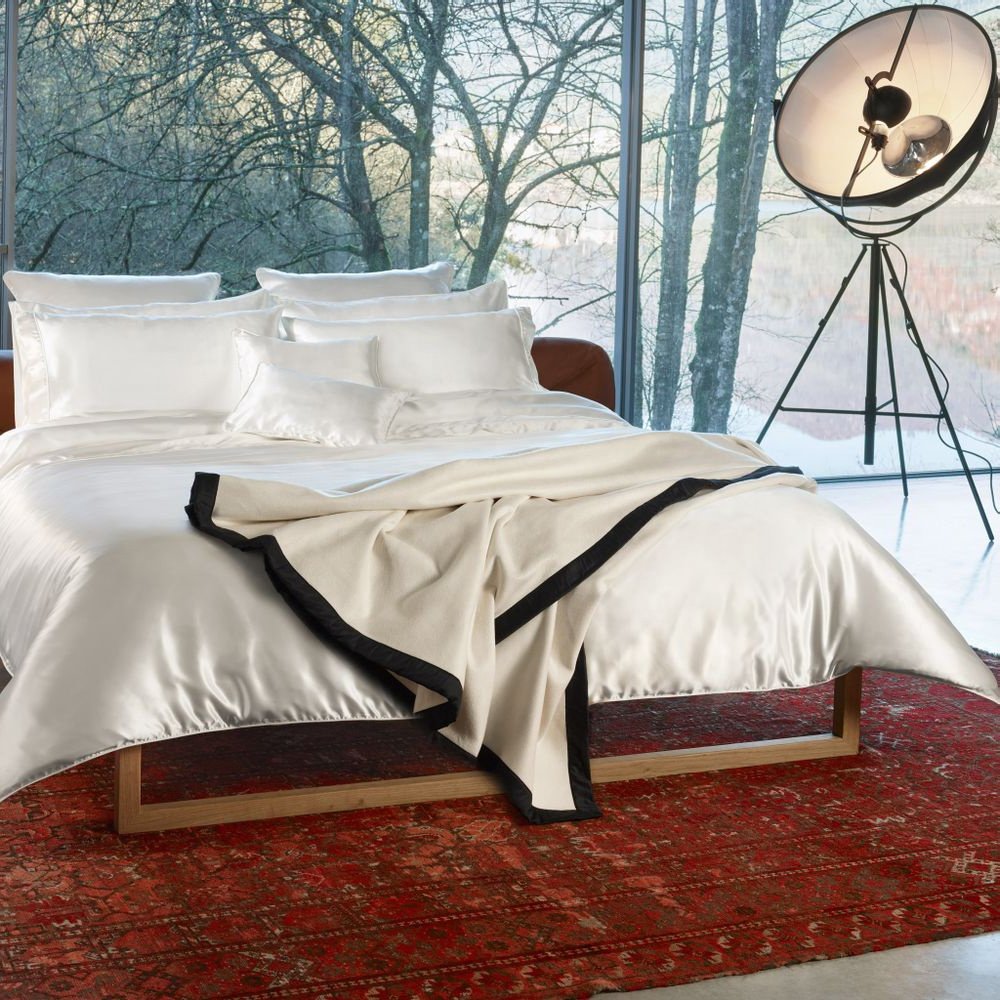 Anti-bacteria anti-aging Copper ion fabric pillowcase