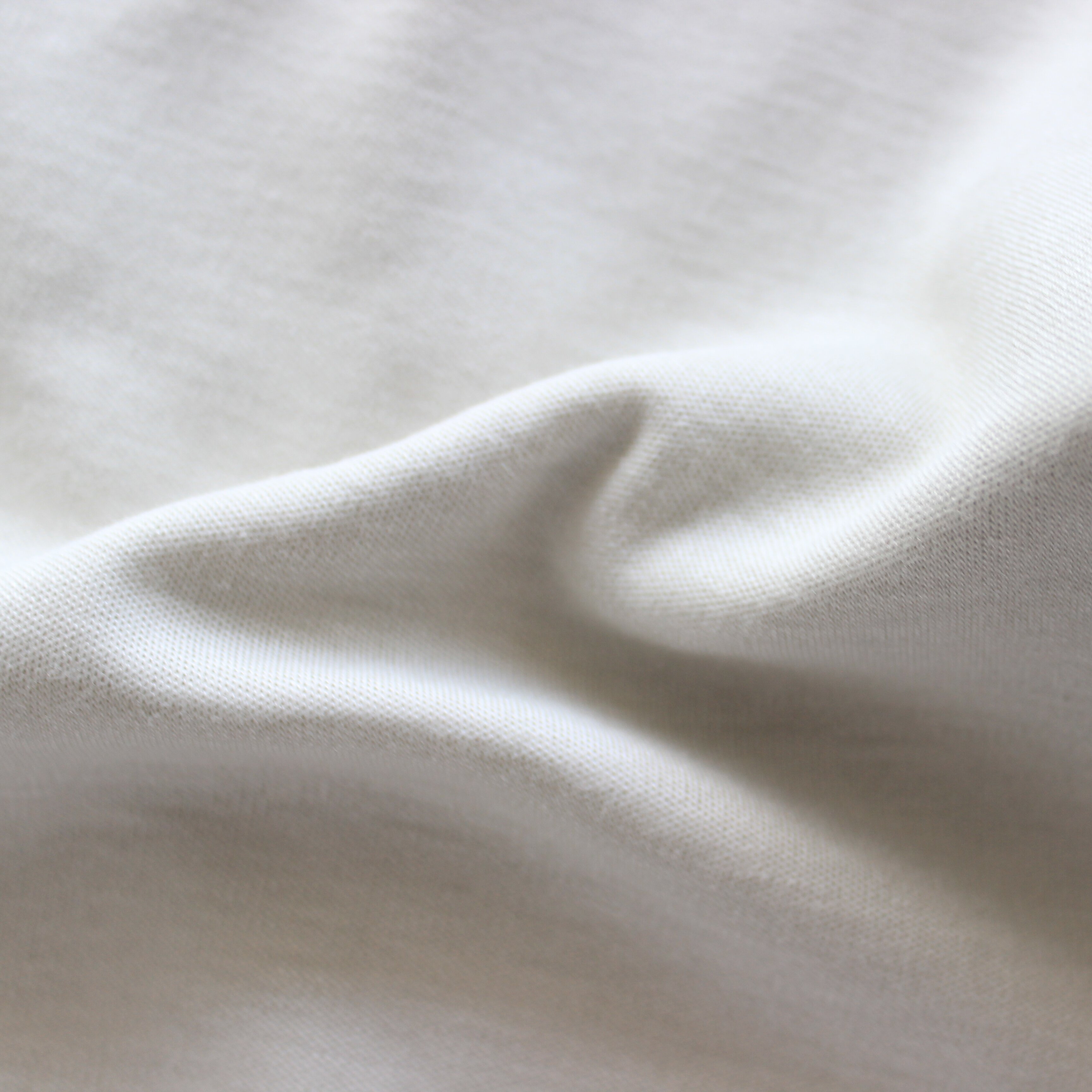 High-quality soft skin mother and baby standard leisure T-shirt pajamas fabric anti-bacteria 100% viscose cupric