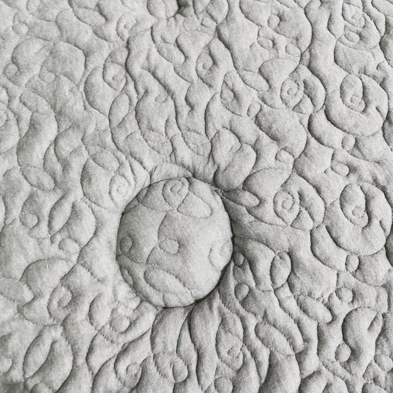 2023 Waterproof Factory Price Wholesale Jacquard Knitted Ticking Fabric Anti-static Bedding Fabric Yarn Dyed Polyester Fabric