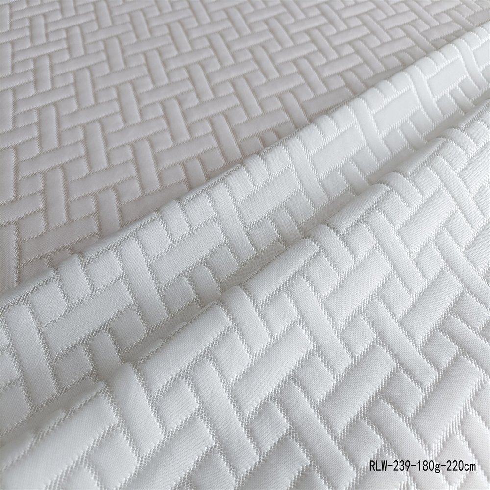 Direct factory sales 100% polyester Knitted jacquard air layer mattress fabric