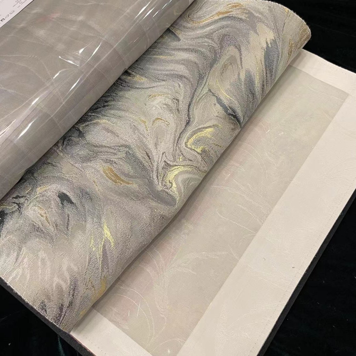2022 Manufacturer Direct Multi-color Multi-pattern High Precision Jacquard 100% Polyester Fabric for Costumes and Throw Pillows