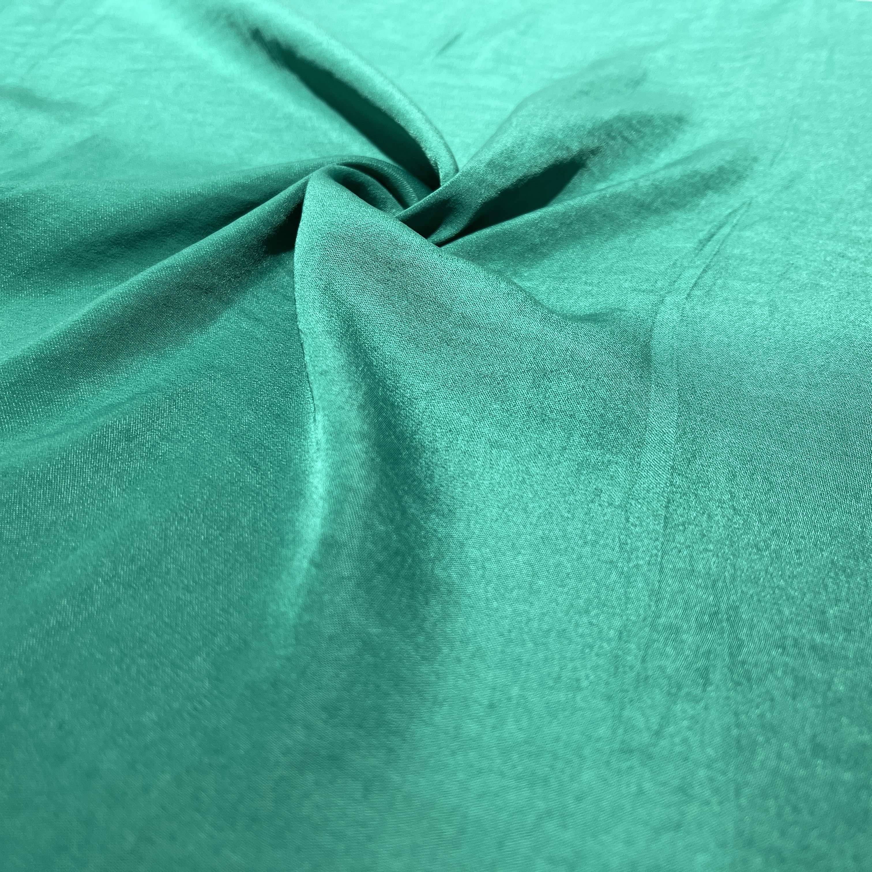 High Quality Soft Hand Feel Woven Sea-island Satin 100% Polyester Fabric with Wrinkle Experience for Dress