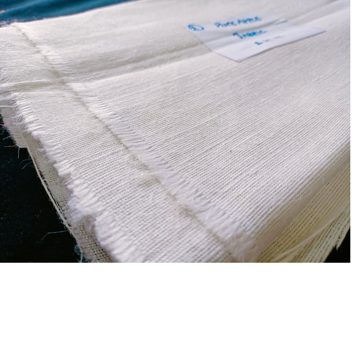 natural pineapple fiber fabric made from pineapple fiber suitable for home furnishings