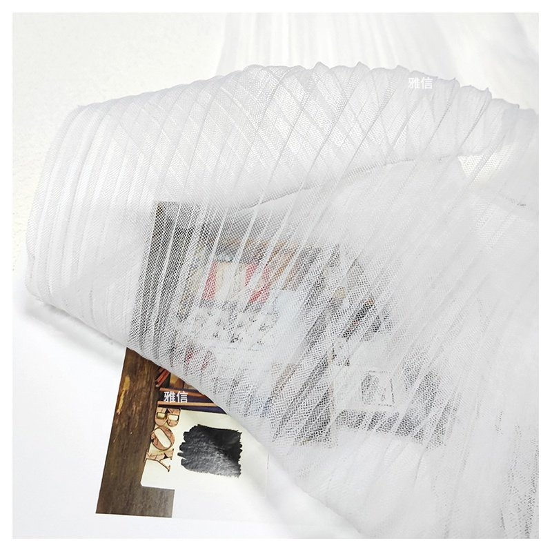Good Price Polyester Pleated Elastic Wrinkle Pure White Tulle Mesh Fabrics for Clothing Wedding Dress