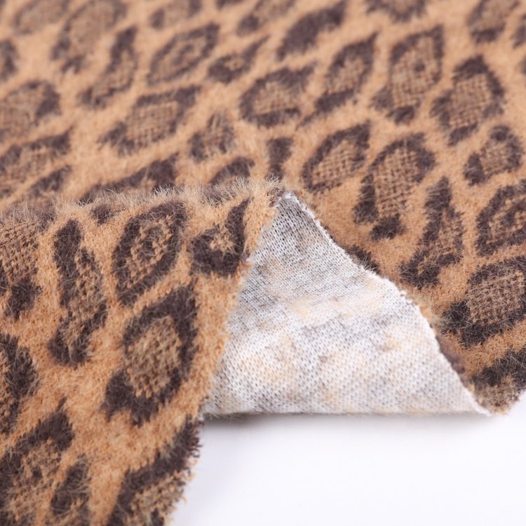 Wholesale leopard pattern jacquard knit fleece fabric polyester nylon hacci sweater fabric