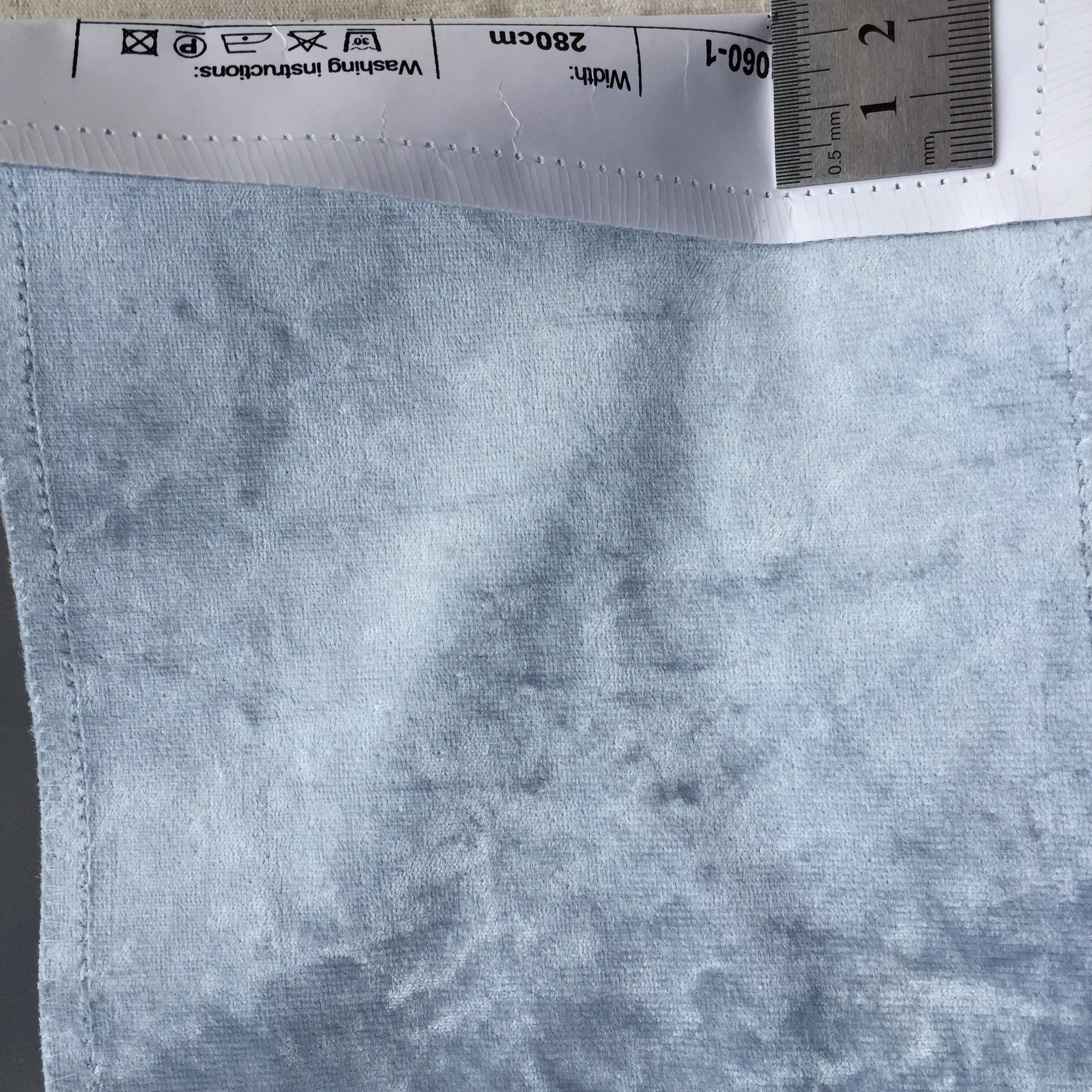 Knitted professional textiles thick polyester spandex diamond velvet fabric 100% Polyester Warp Knitted Ice flowers Velvet Curta