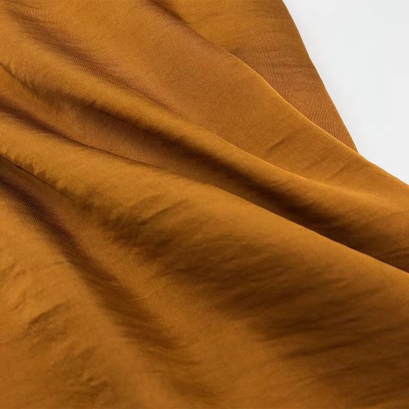 Micro wrinkled super soft satin chiffon fabric is suitable for slip dress and women's summer skirt and nighty