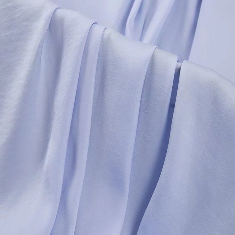 Micro wrinkled super soft satin chiffon fabric is suitable for slip dress and women's summer skirt and nighty